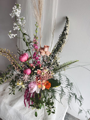 Flower Delivery Vancouver-Wedding Focal Arrangement-Weddings-Florist-The Wild Bunch Flower Shop