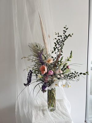 Flower Delivery Vancouver-Wedding Focal Arrangement-Weddings-Florist-The Wild Bunch Flower Shop